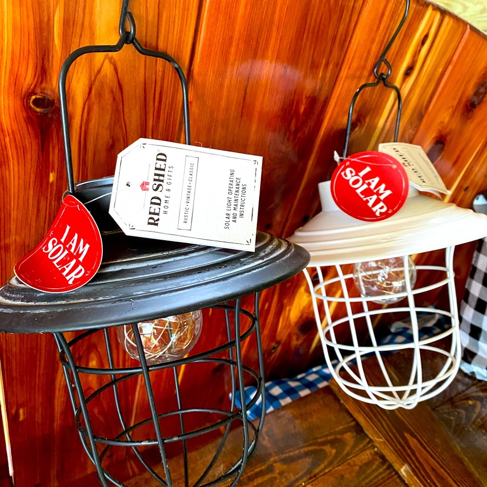 NWT outdoor solar lanterns